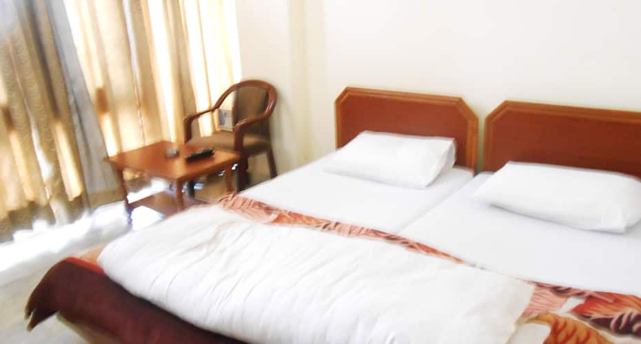 Hotel Singh Shine, Udhampur 1